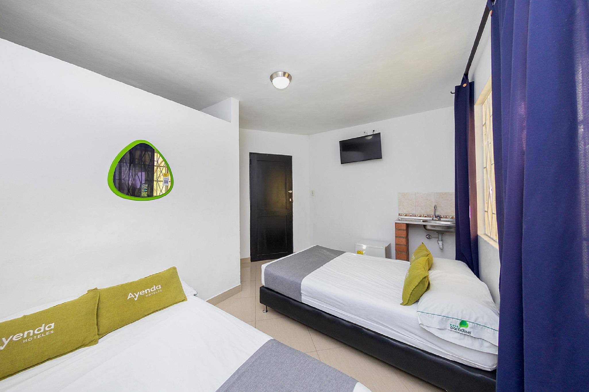 Ayenda 1231 Paradise Center Меделин Екстериор снимка